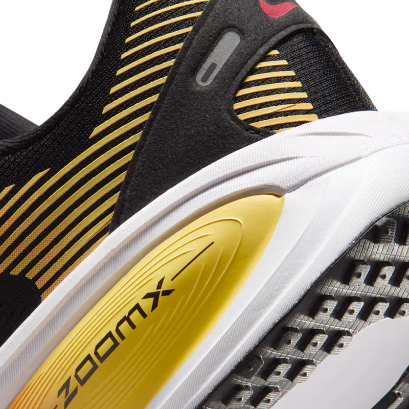 Scarpe uomo Vomero 18